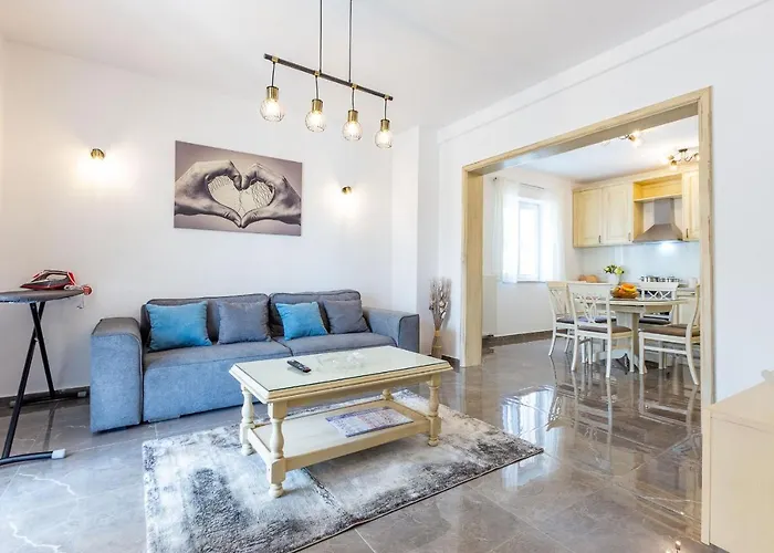 Mp Luxury With Swimming Pool