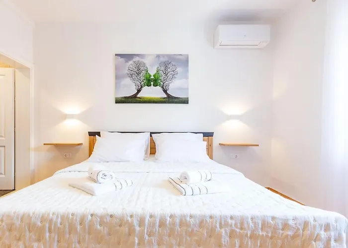 펜션 Mp Luxury With Swimming Pool 자다르